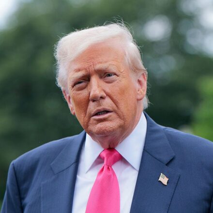 Millions of Americans Offer Trump $90 to Resign