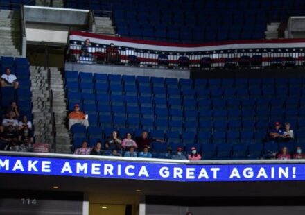 Trump Furious After "Pro Kings" Rally Draws Sparse Crowd